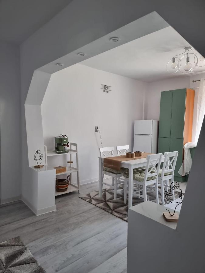 Clau Home Хунедоара Экстерьер фото