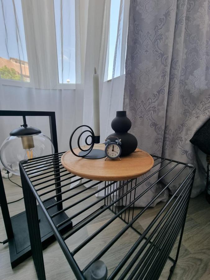 Clau Home Хунедоара Экстерьер фото